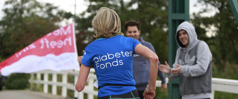 hardloopster met Diabetes Fonds t-shirt